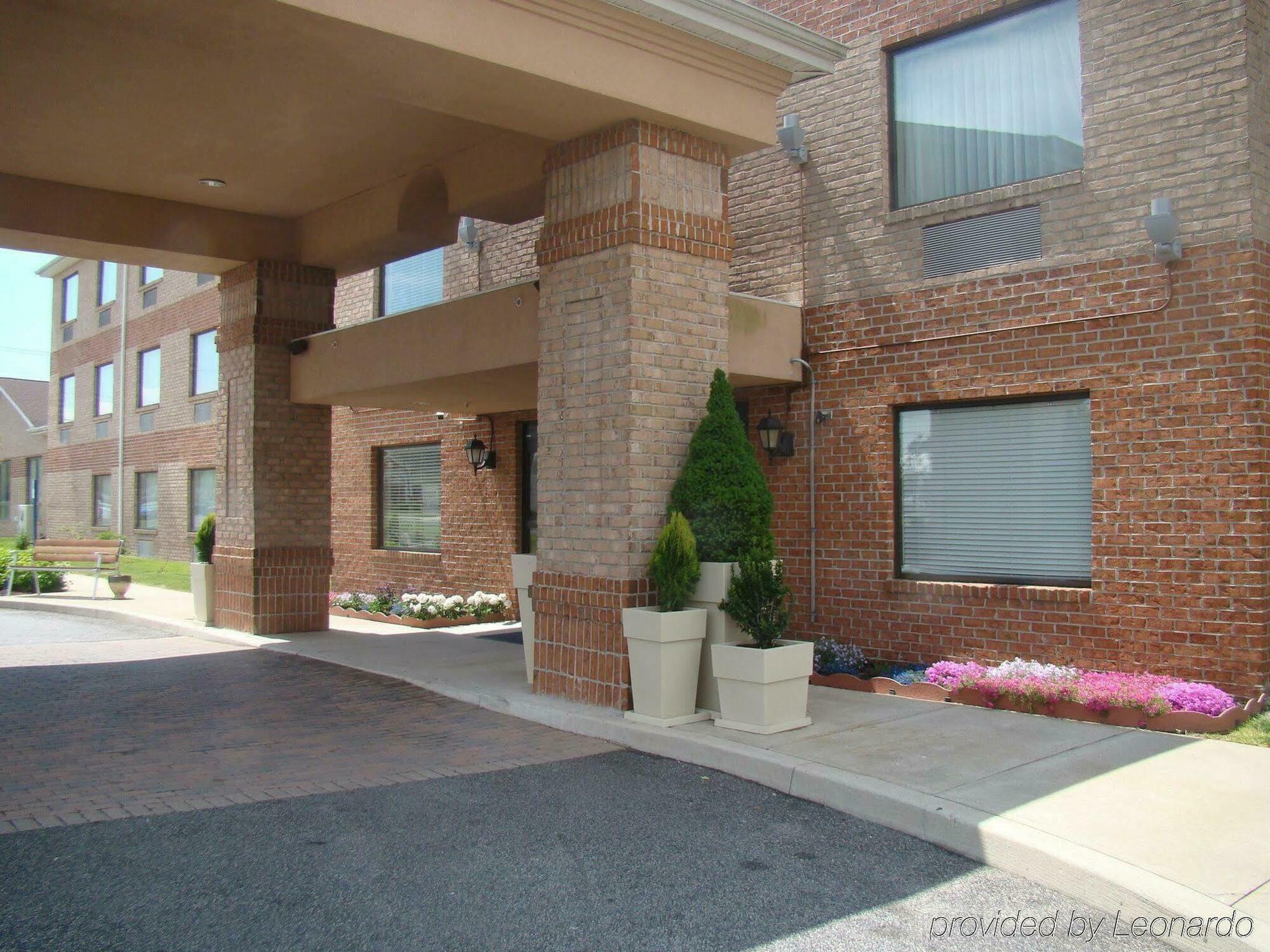 Western Pocomoke Hotel 2*